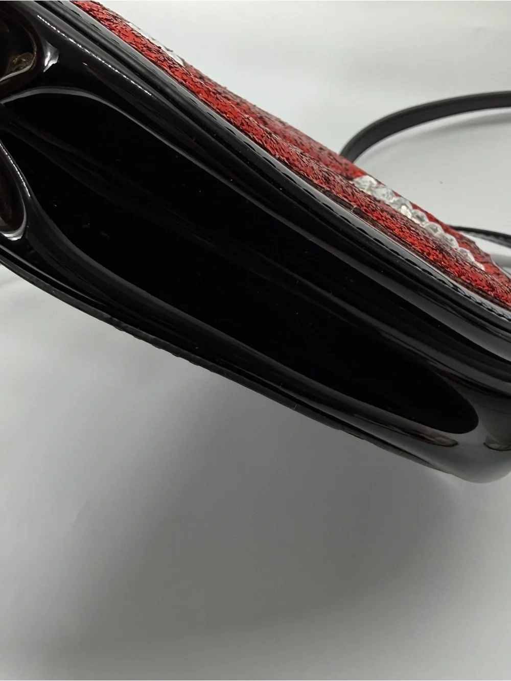 Betsey Johnson Glampire Vampire Crossbody Bag Fang Lips Faux Patent Leather - Picture 10 of 15